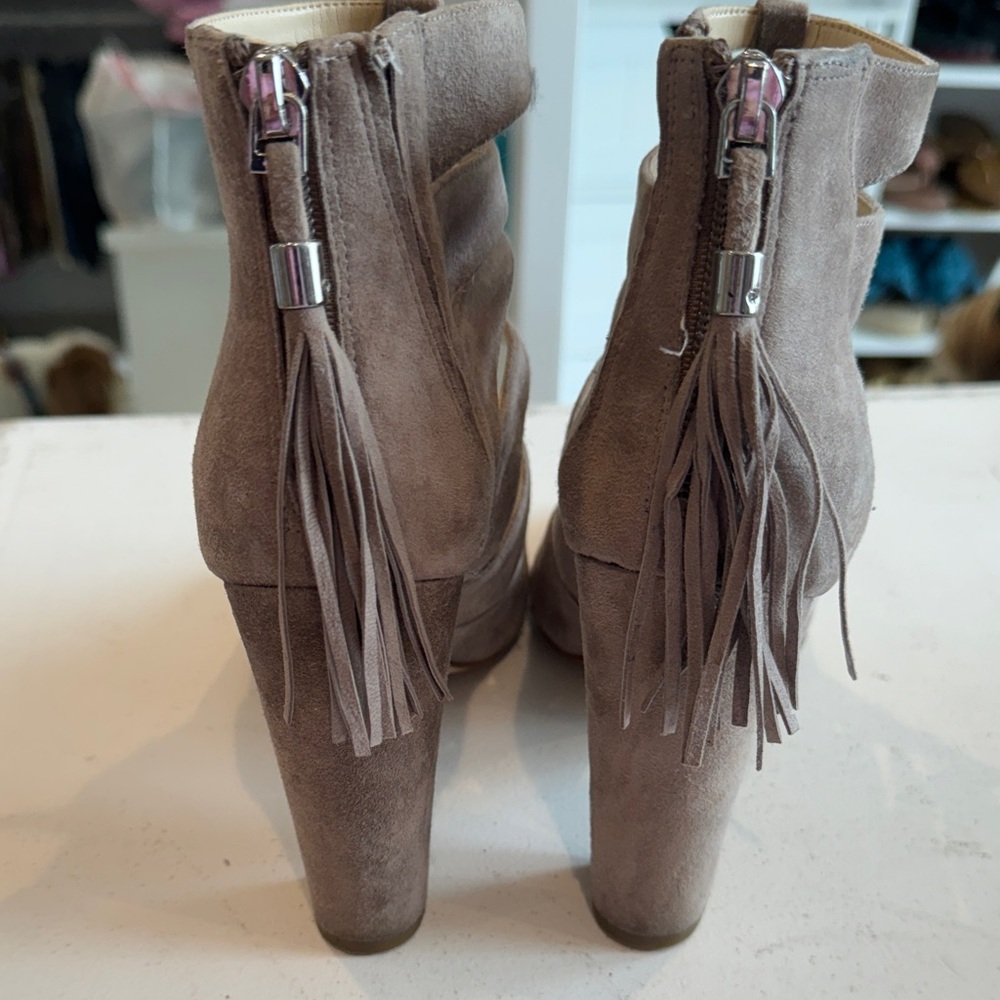 Marc Fisher Taupe Suede Cage High Heel! - Picture 2 of 6